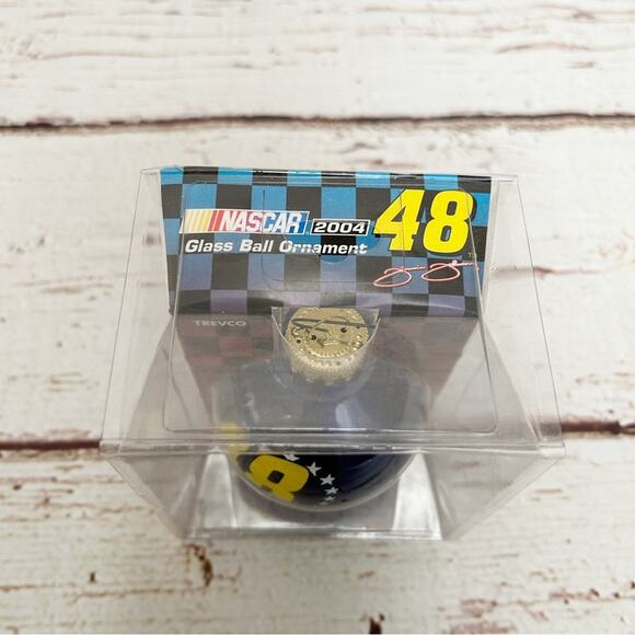 NASCAR Jimmie Johnson Christmas Ornament - Picture 6 of 6